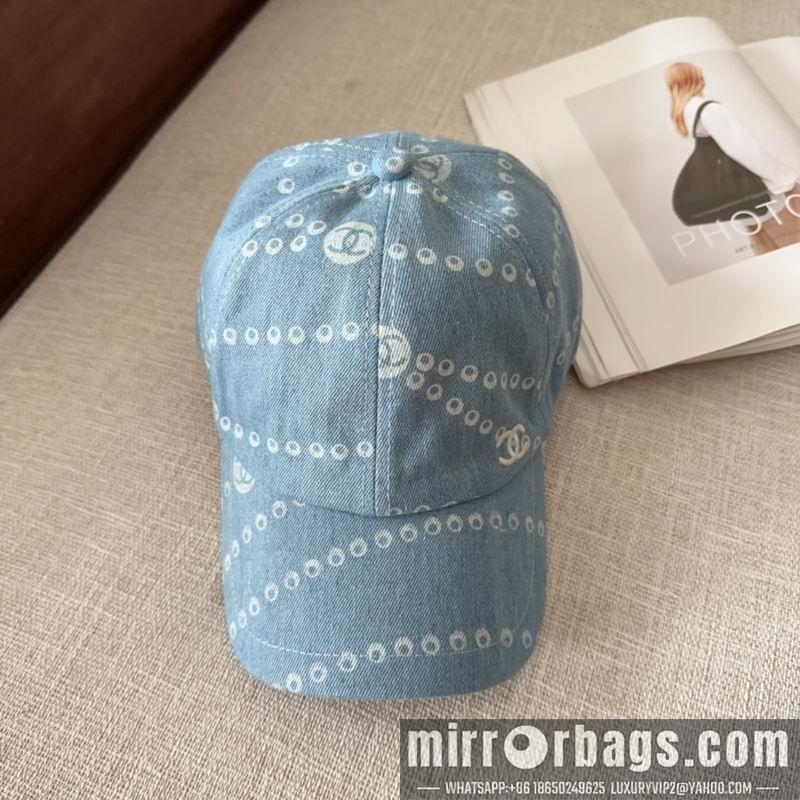 Chanel Hat dx17
