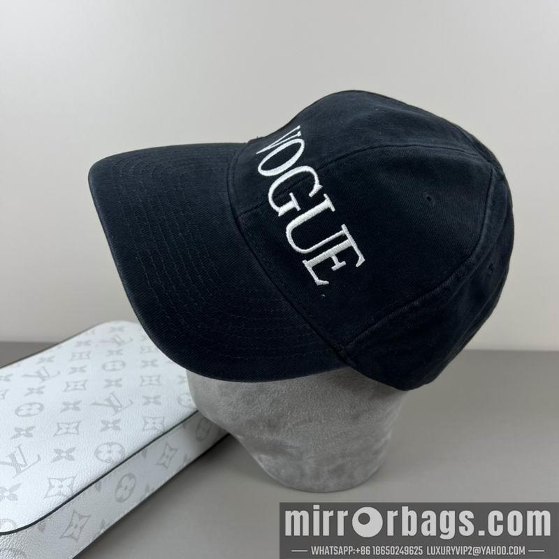 Balenciaga Hat 021001