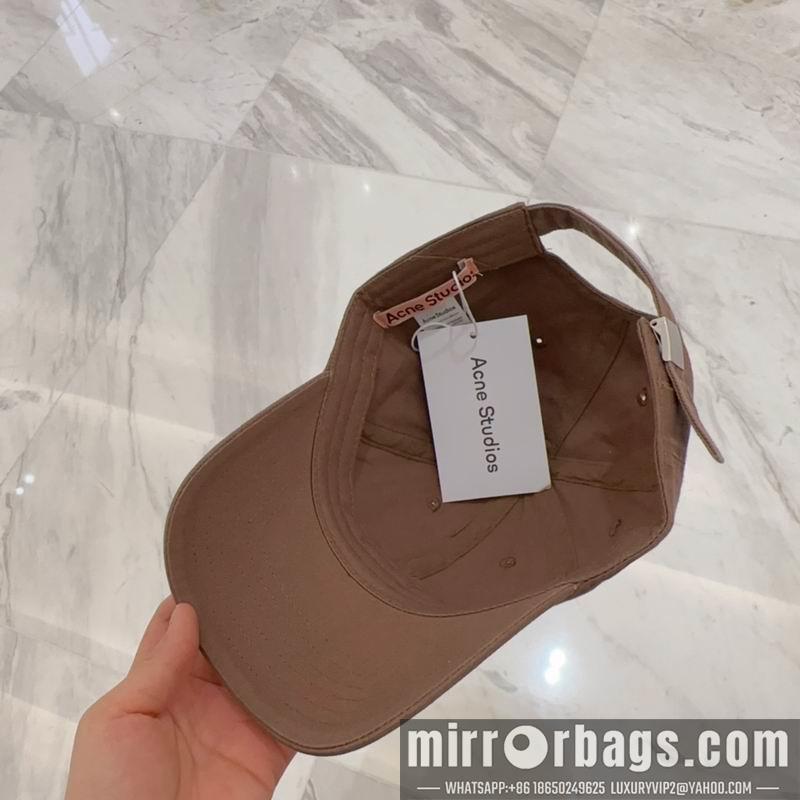 Acne Hat dx20