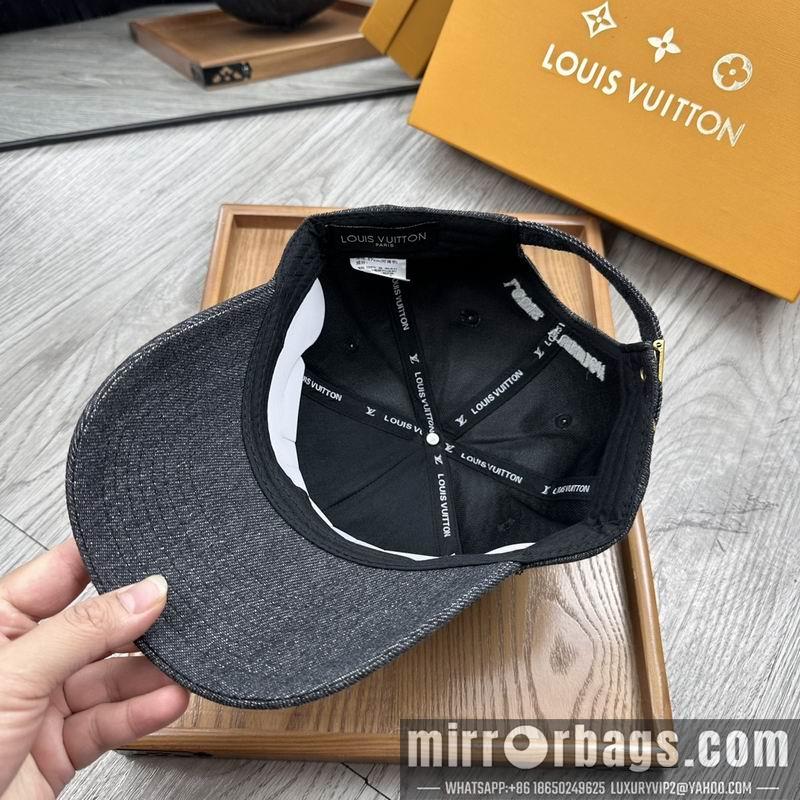 LV Hat dx14
