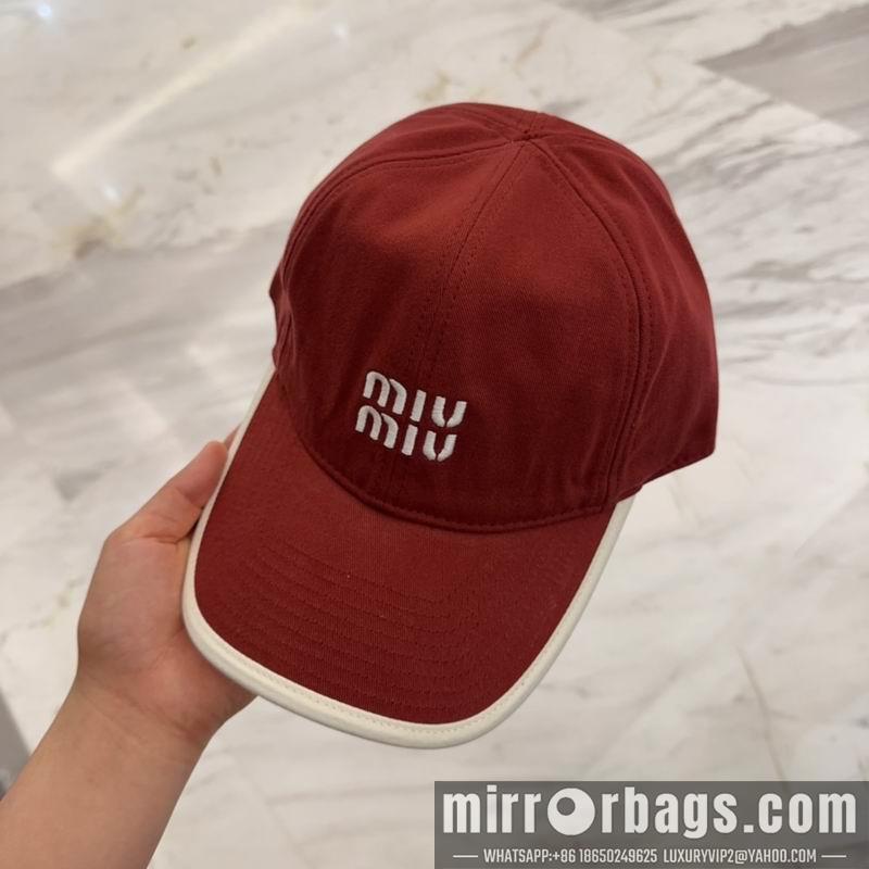 Miumiu Hat dx36