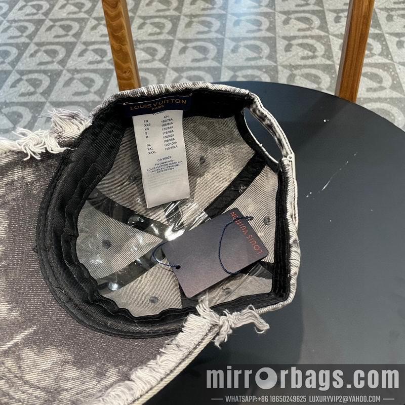 LV Hat 030982