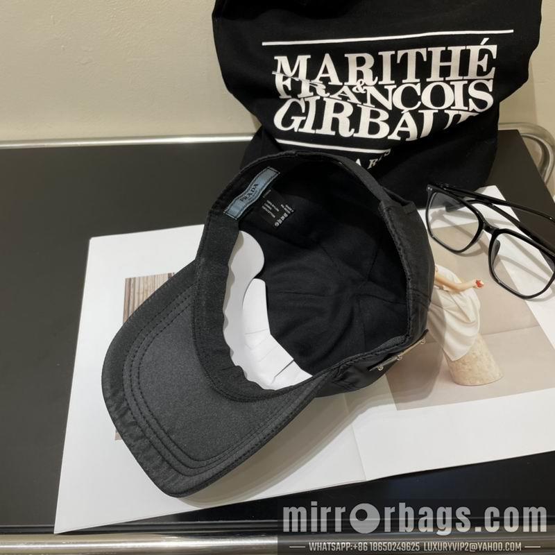 Prada Hat dx16