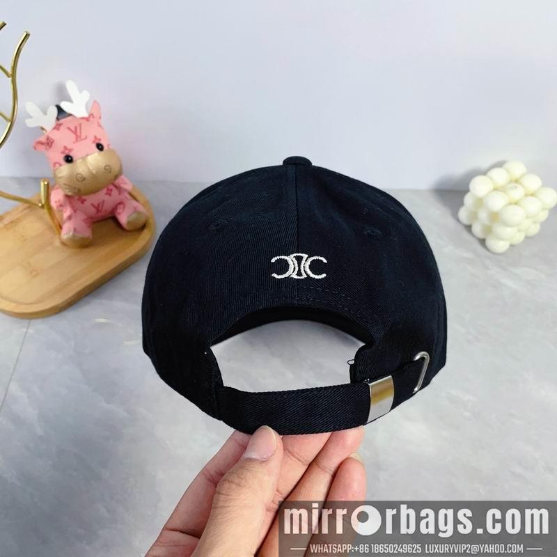 Celine Hat dx49