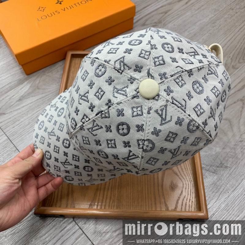 LV Hat dx45