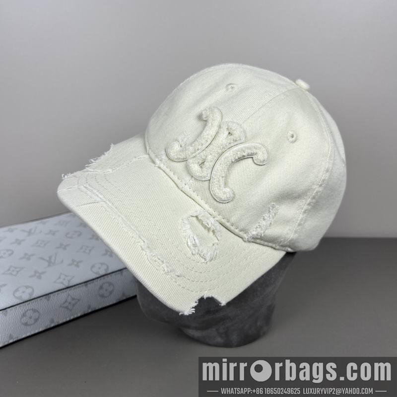 Celine Hat dx23