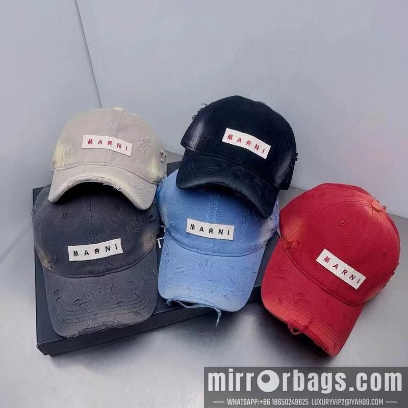 Marni Hat 041701