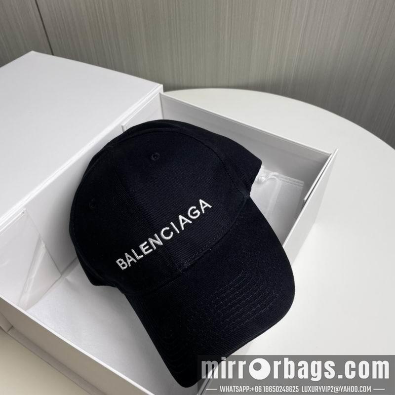 Balenciaga Hat dx85