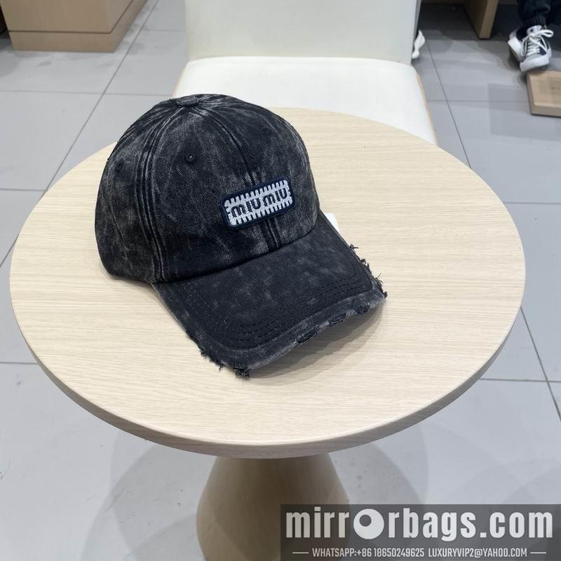 Miumiu Hat 040201
