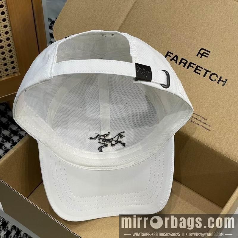 Arcteryx Hat dx12