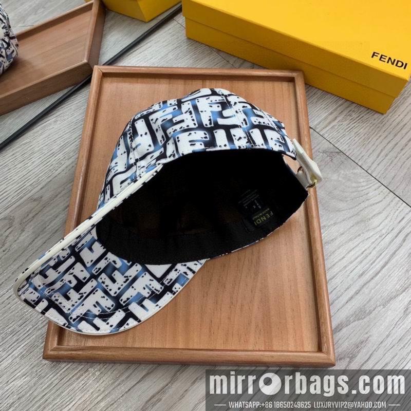 Fendi Hat dx98