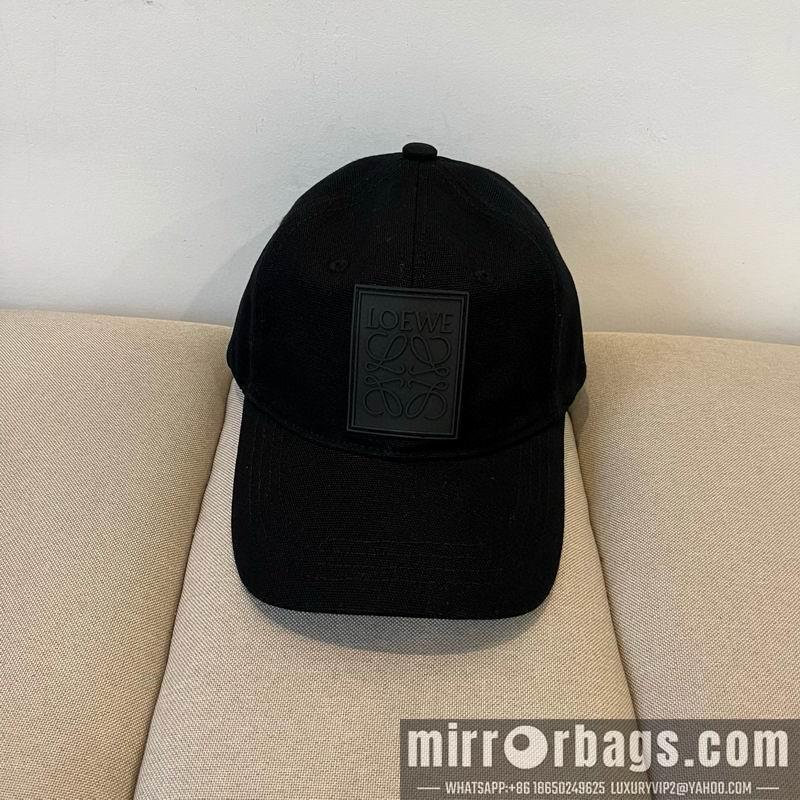 Loewe Hat dx51