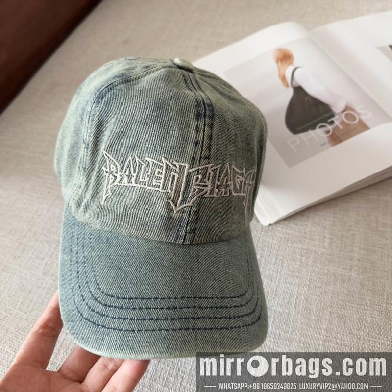 Balenciaga Hat dx39