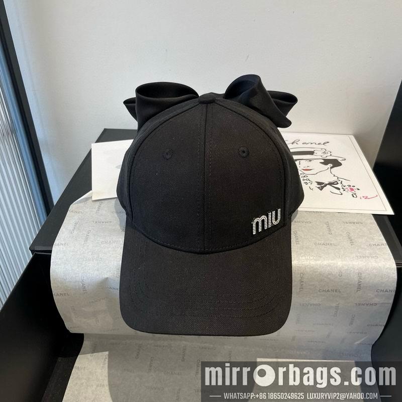 Miumiu Hat dx06