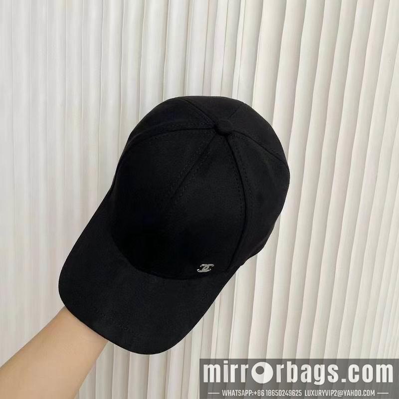 Chanel Hat dx55