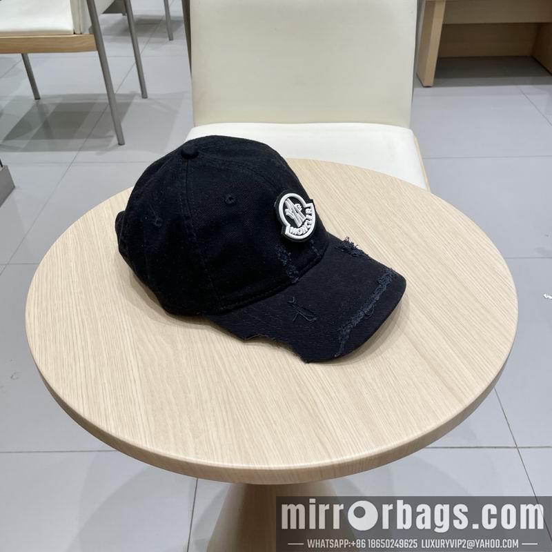 Moncler Hat 021004