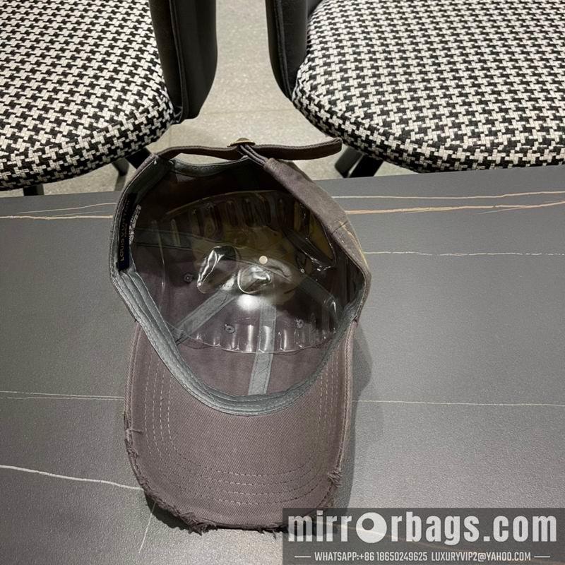 LV Hat 092701