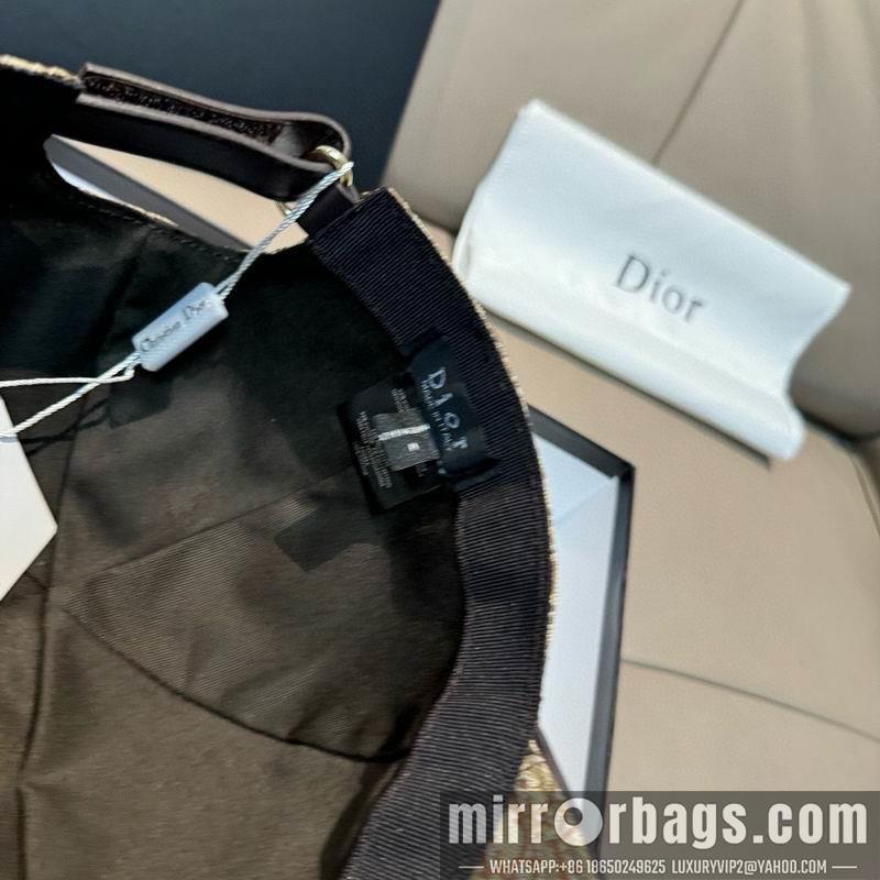 Dior Hat dx67