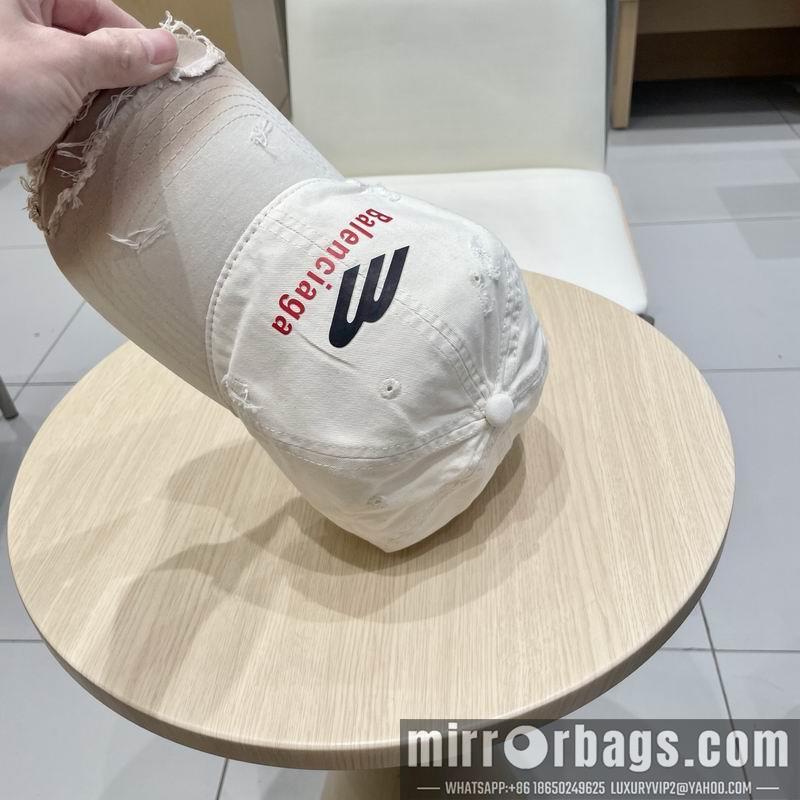 Balenciaga Hat 041402