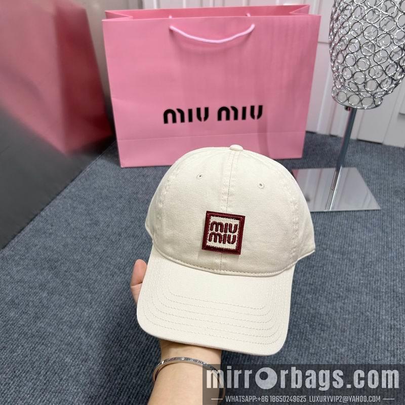 Miumiu Hat dx71