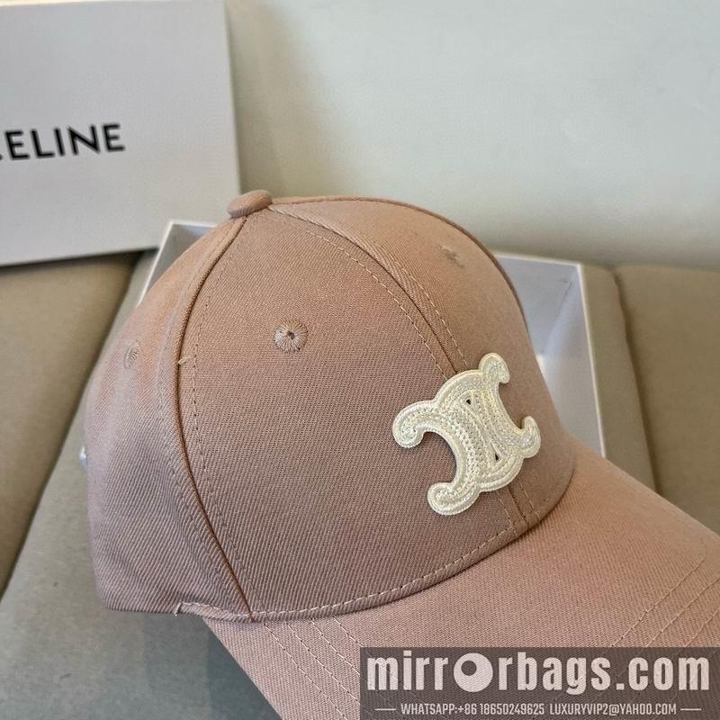 Celine Hat dx43