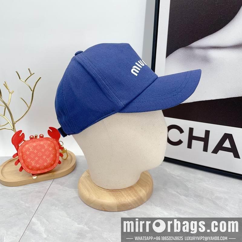 Miumiu Hat dx03