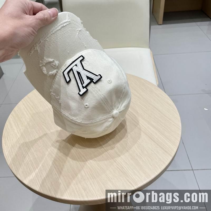 LV Hat 021004