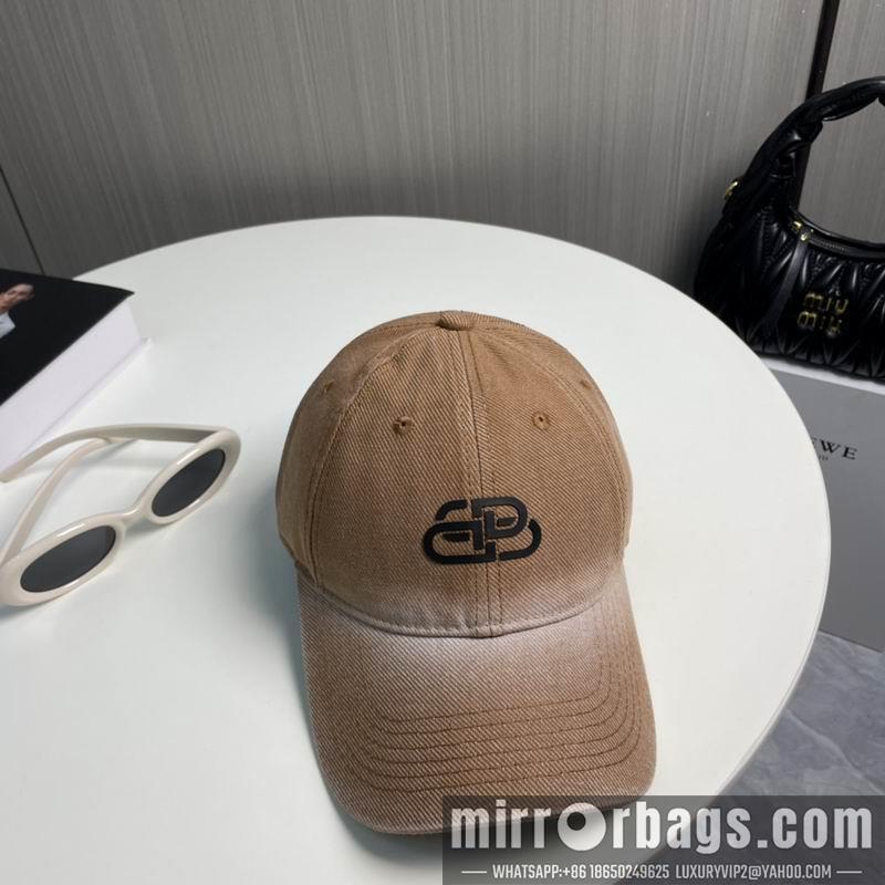 Balenciaga Hat 091402
