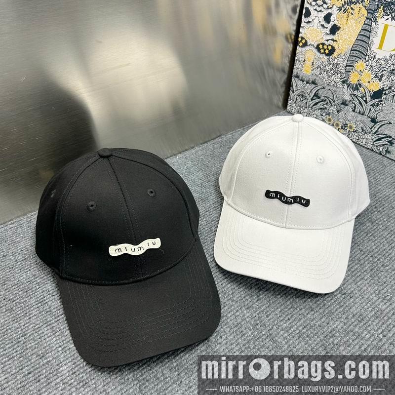 Miumiu Hat dx76