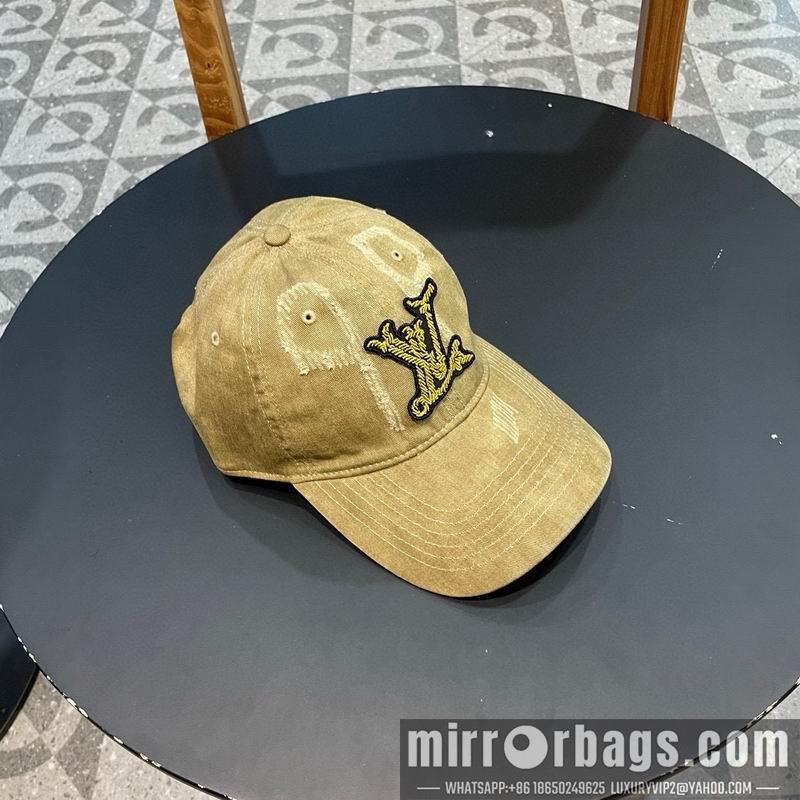 LV Hat 020803
