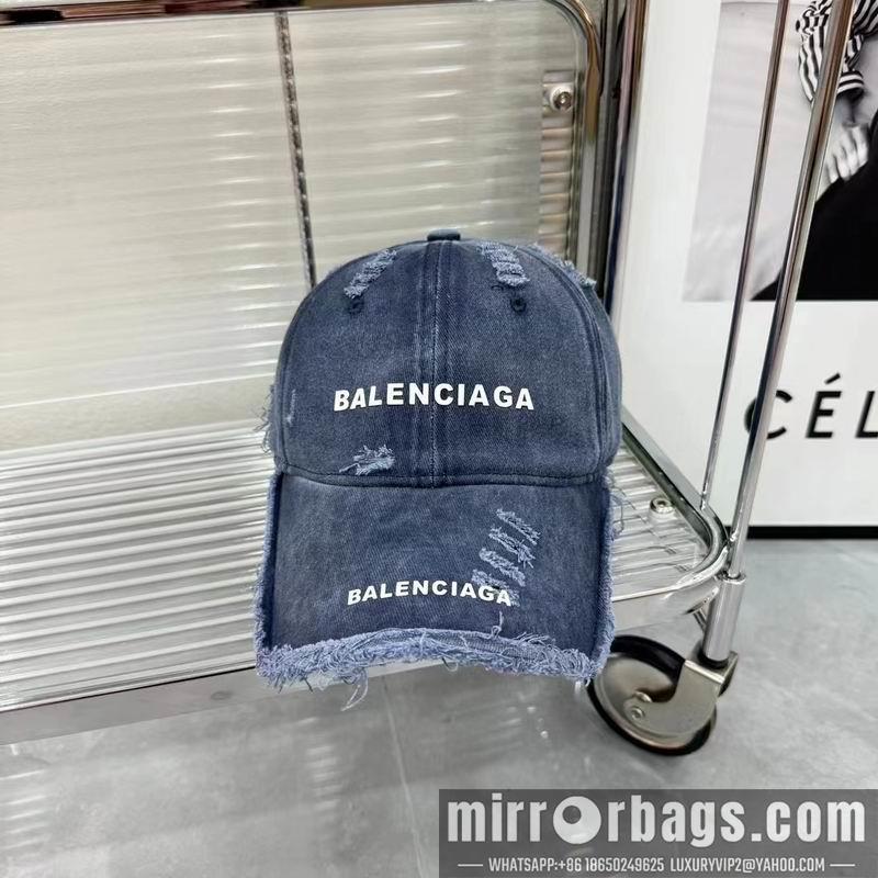 Balenciaga Hat dx36