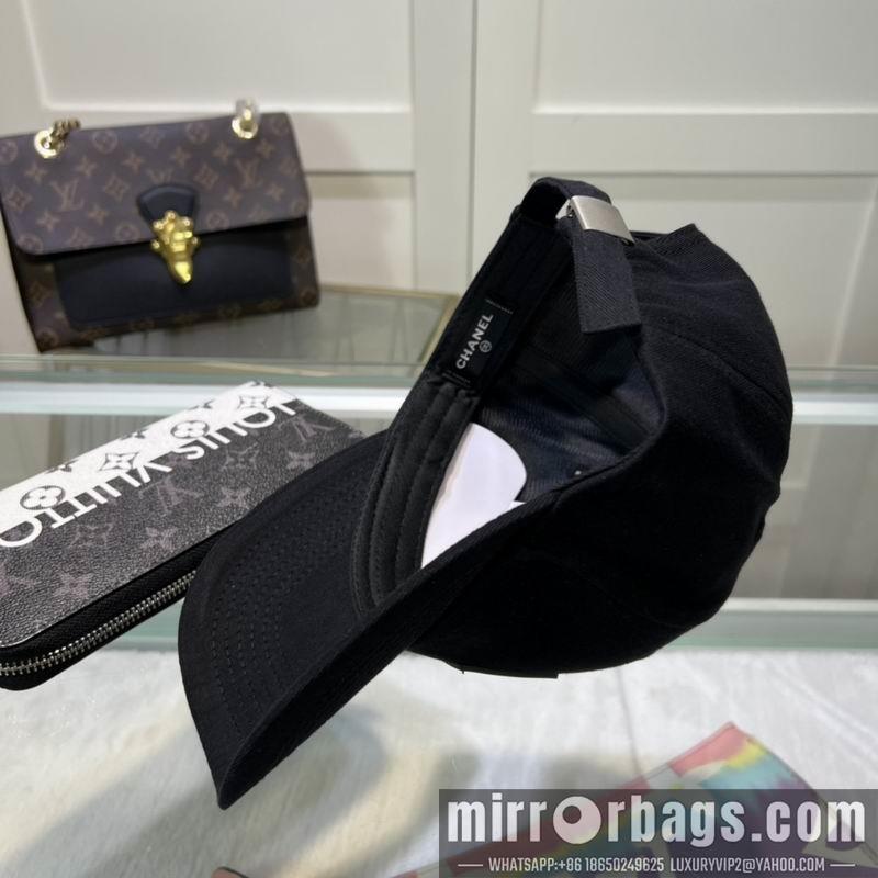 Chanel Hat dx09