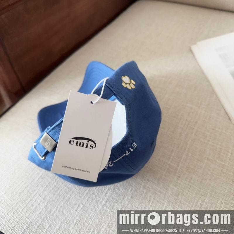 Emis Hat dx01
