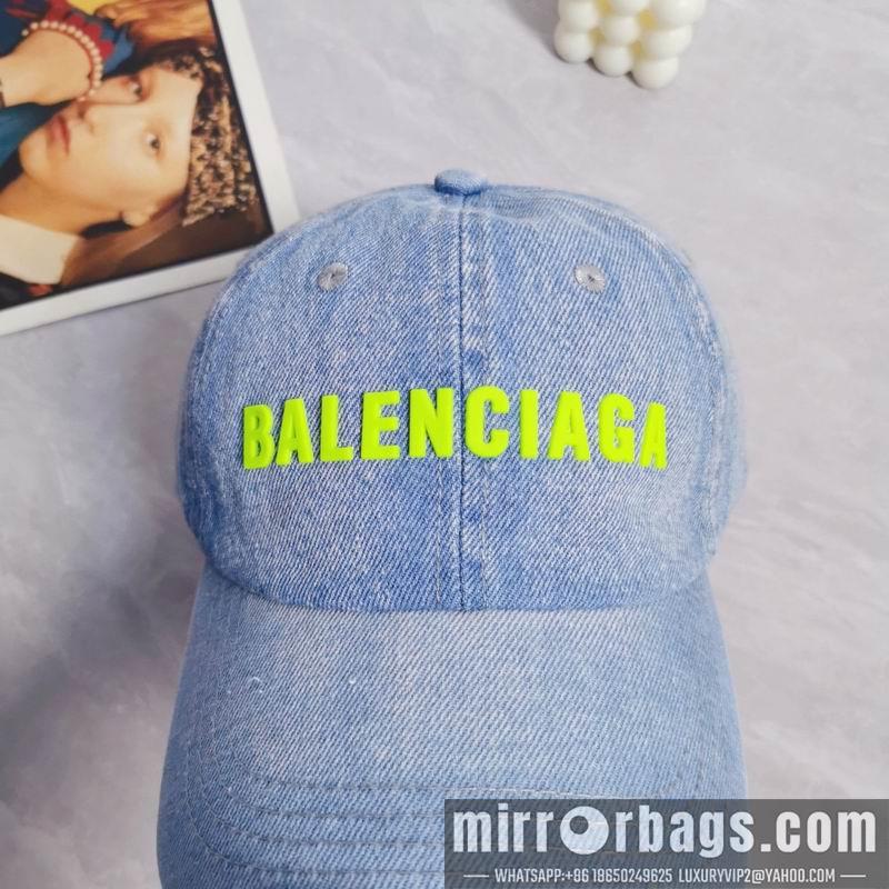 Balenciaga Hat dx33