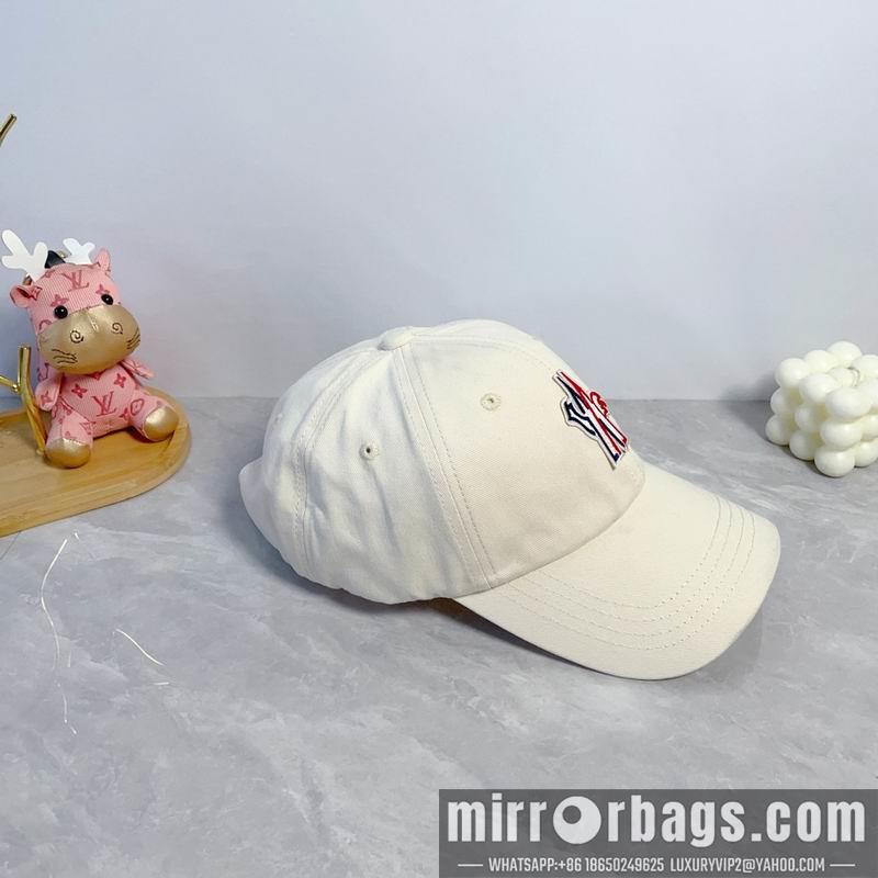 Moncler Hat dx07