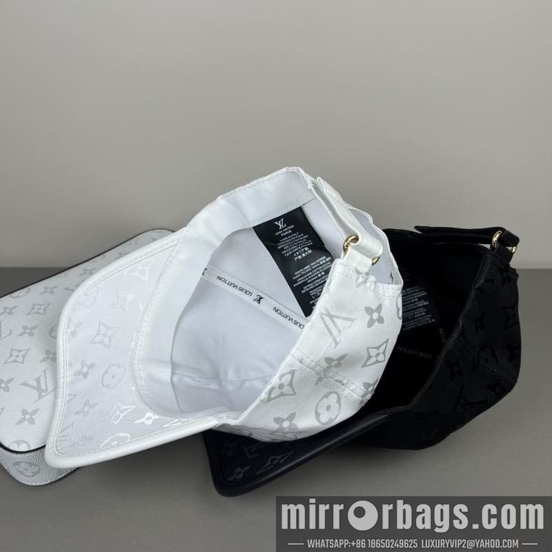 LV Hat dx64