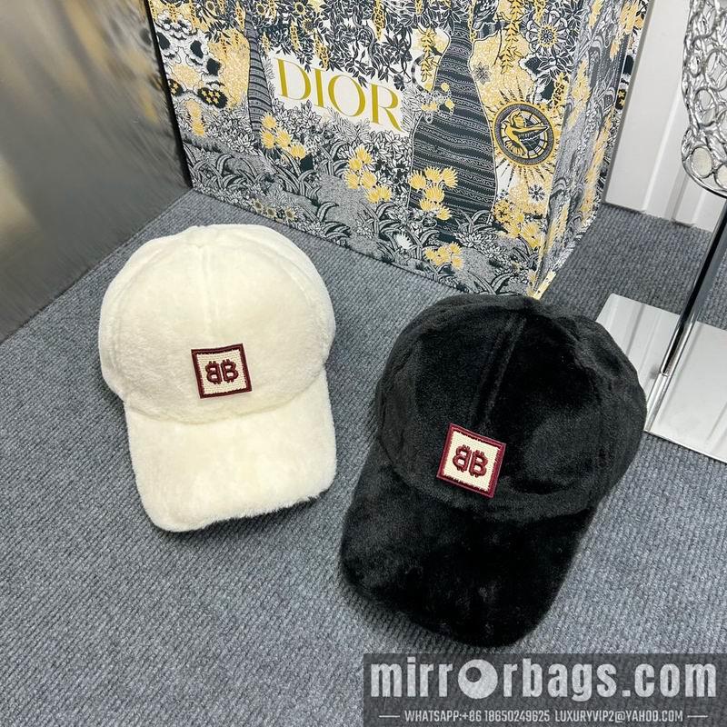 Balenciaga Hat dx87