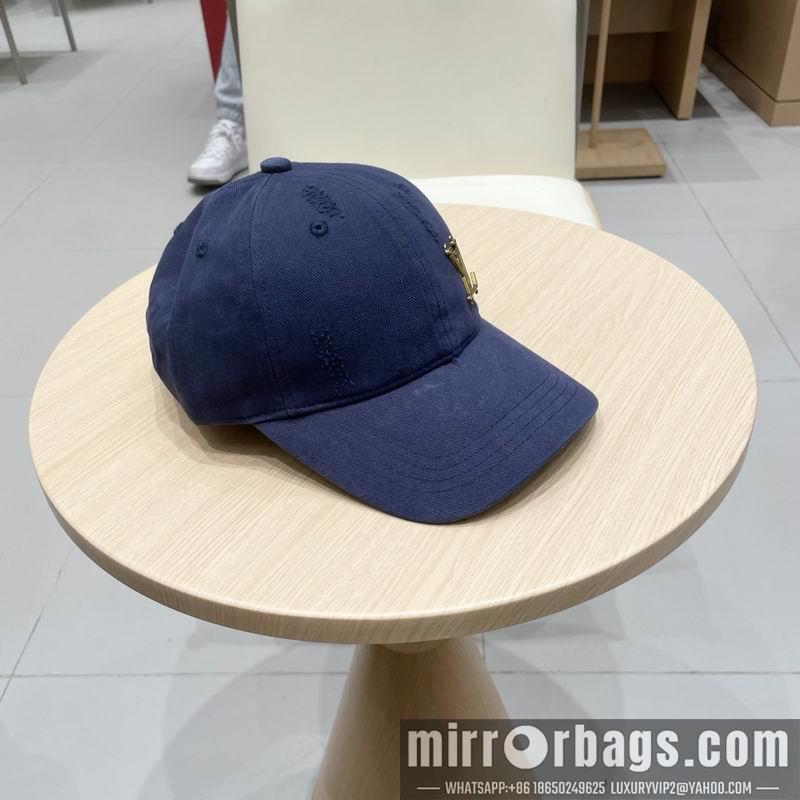 LV Hat 010902
