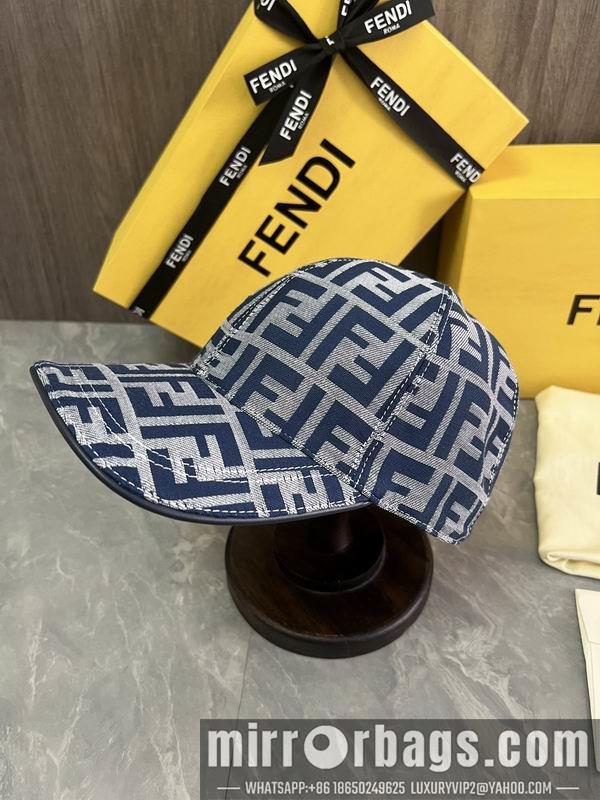 Fendi Hat dx53