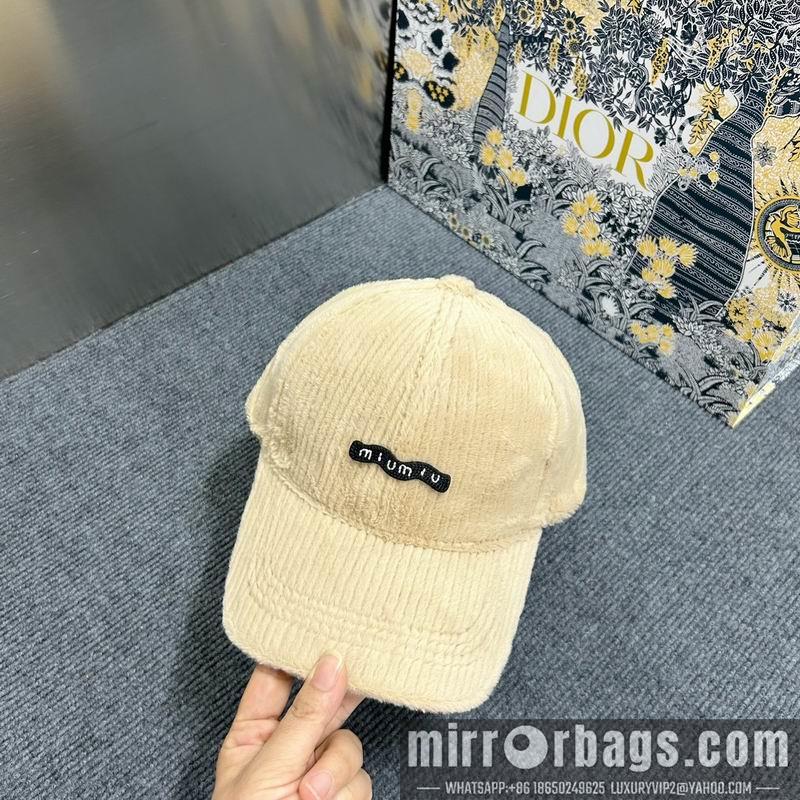 Miumiu Hat dx78