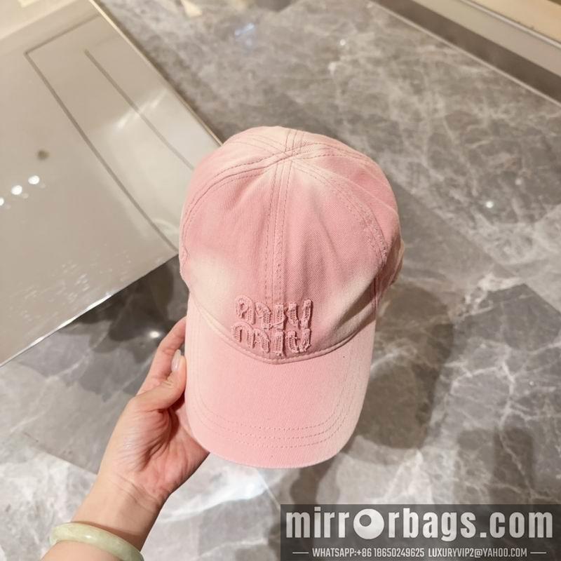 Miumiu Hat dx67