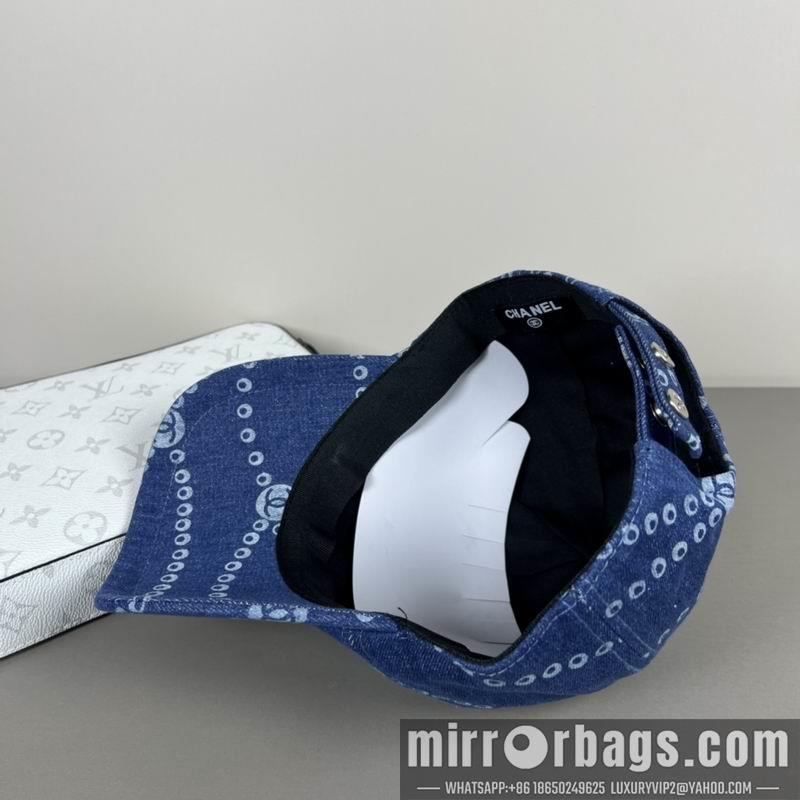 Chanel Hat dx16