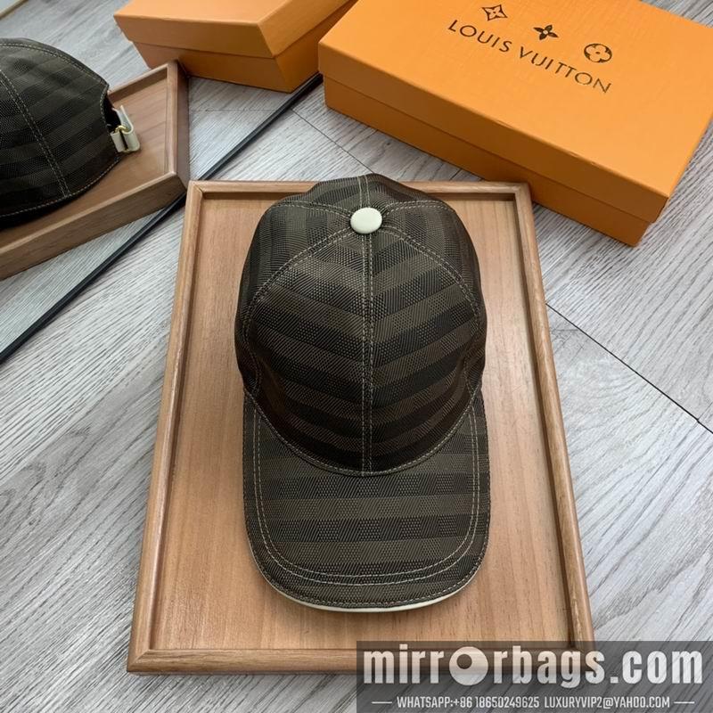 LV Hat dx152