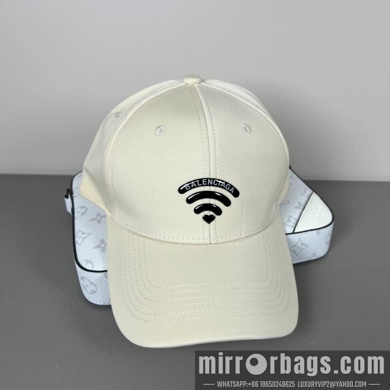 Balenciaga Hat dx33