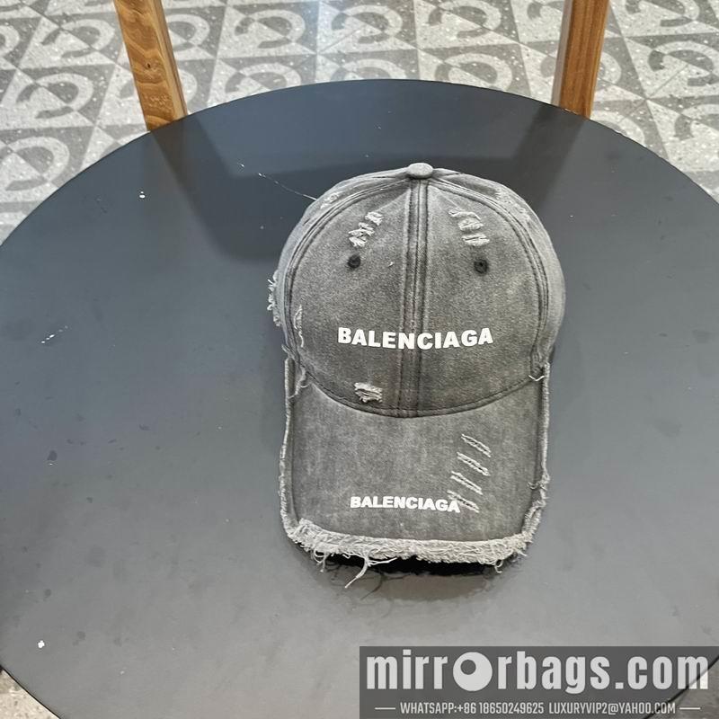 Balenciaga Hat 042802