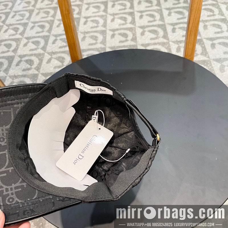Dior Hat 020804