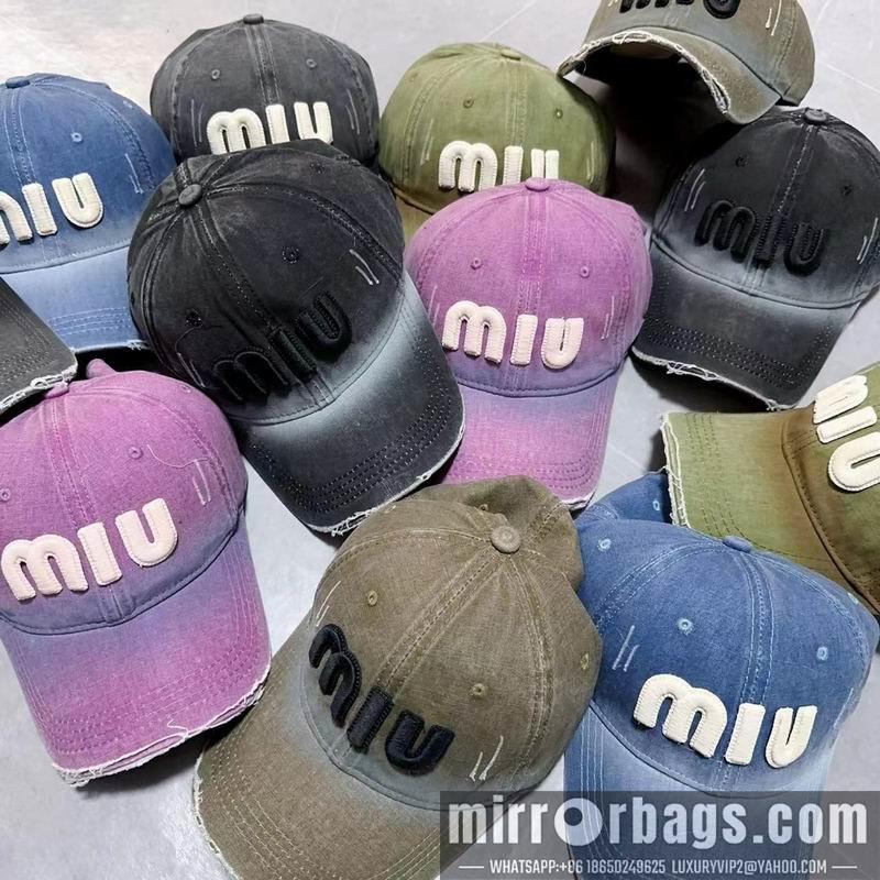 Miumiu Hat dx24