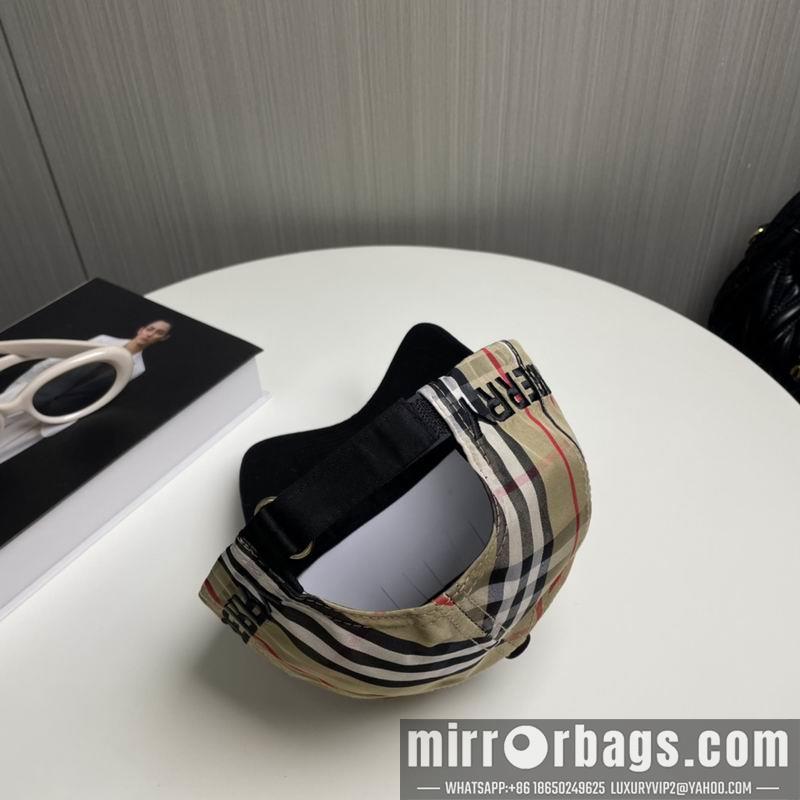 Burberry Hat 081001