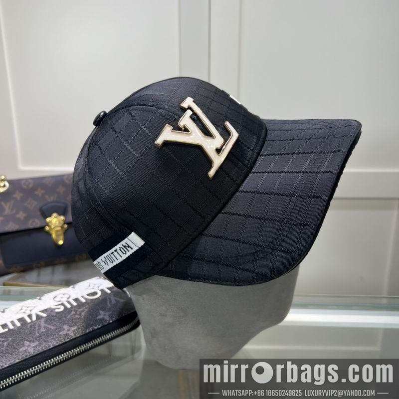 LV Hat dx114