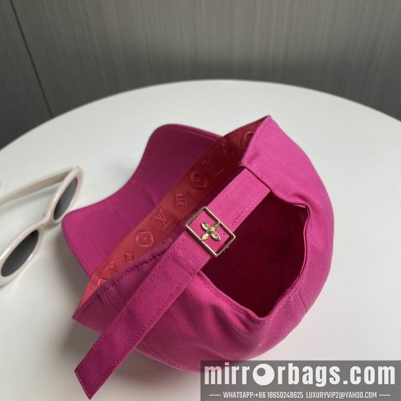LV Hat dx159